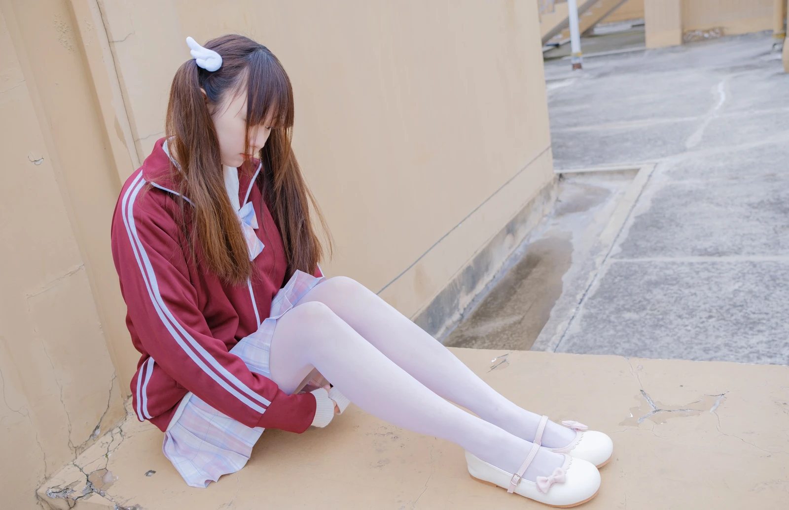 柴系小乖(稚乖画册)---JK捆绑-[90P-227MB]-3.webp